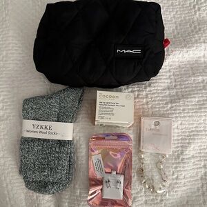 NWOT MAC Quilted Black Makeup Bag with extras